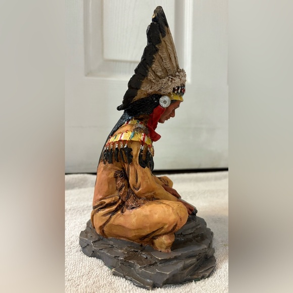 Vintage Old West Visions Native American Figurine - Picture 4 of 7